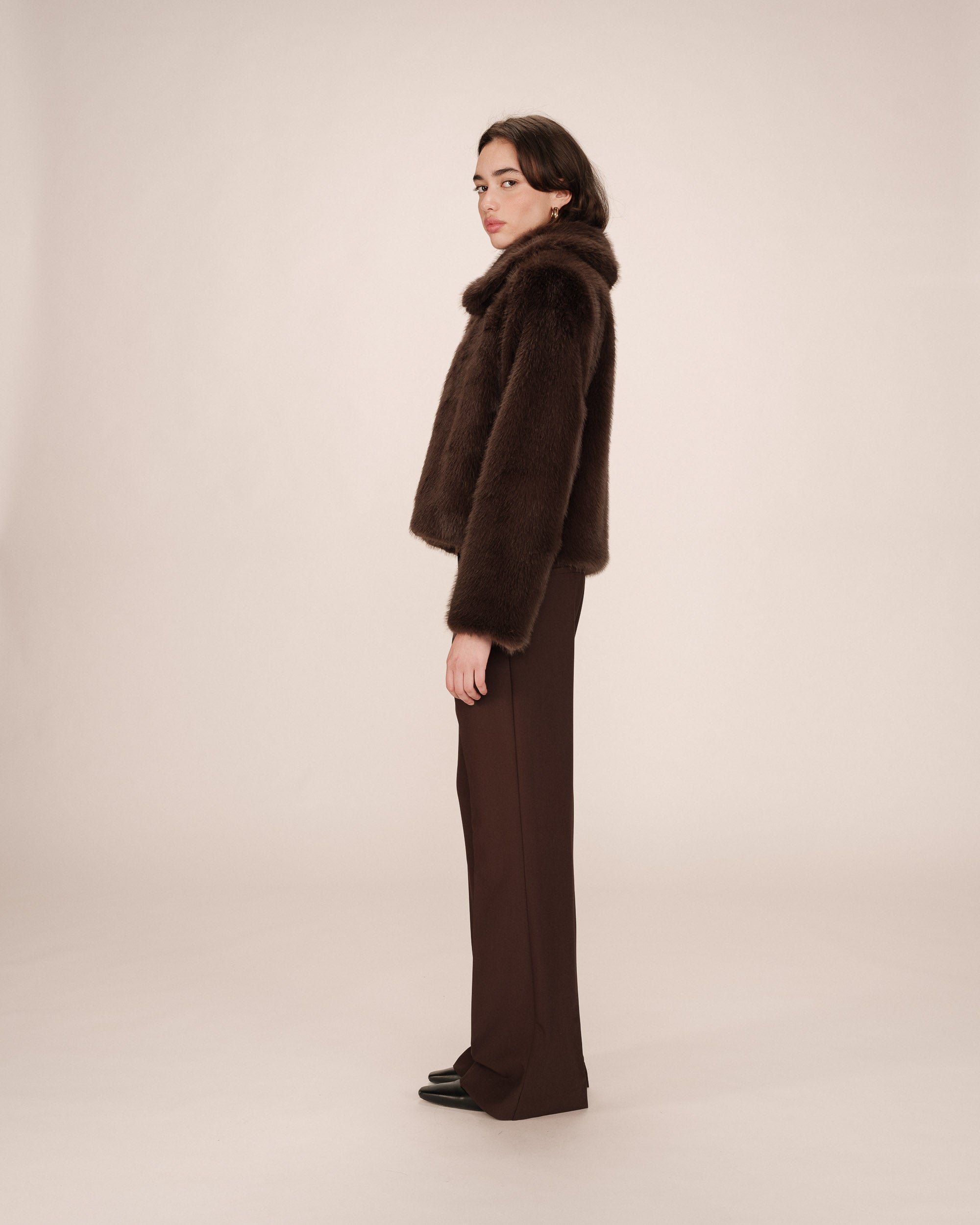 FW2519019-CHOCOLAT___P5_d54b9fca-cf00-4cfc-9ae0-69ce33e0a194